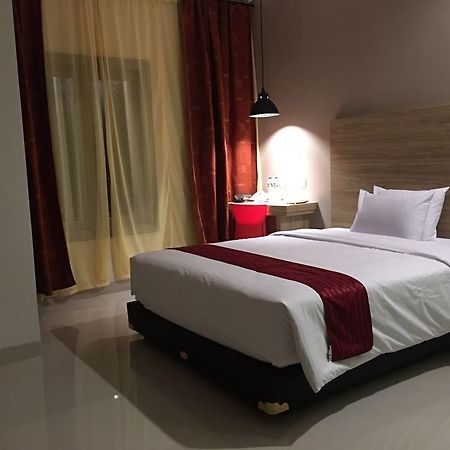 Cherry Homes Express Hotel Бандунг Екстер'єр фото