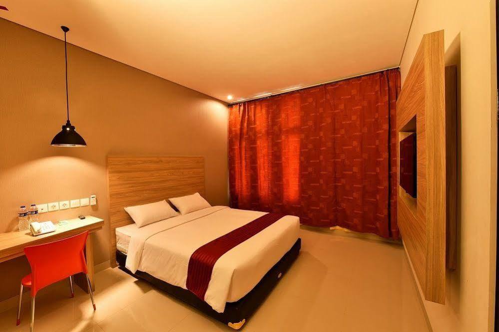 Cherry Homes Express Hotel Бандунг Екстер'єр фото